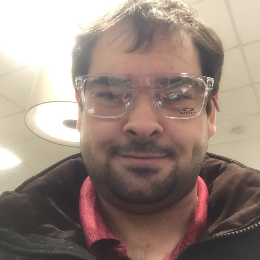 Meet your Posher, Quinn